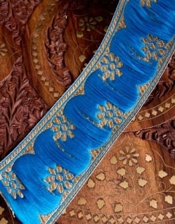 〔各色あり〕〔メーター売り〕チロリアンテープ　メーター売 - 美しい光沢感　更紗模様ブロケード〔幅:約7cm〕 - サブ5