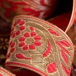 〔各色あり〕〔メーター売り〕チロリアンテープ　メーター売 - 美しい光沢感　更紗模様ブロケード〔幅:約7.5cm〕 - サブ3