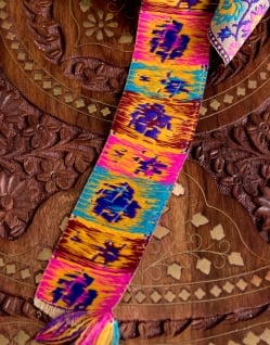 〔各色あり〕〔メーター売り〕チロリアンテープ　メーター売 - 美しい光沢感　更紗模様のブロケード〔幅:約4.3cm〕 - サブ5