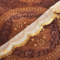 チロリアンテープ　メーター売 - 輝くスパンコールと美しい金糸〔幅:約2.8cm〕の商品写真