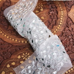 チロリアンテープ　メーター売 - ミラーワークと銀糸が美しい〔幅:約8cm〕 - サブ2