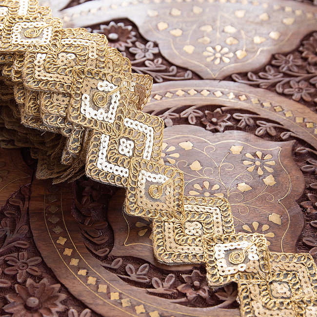 チロリアンテープ メーター売 - 金糸が美しい 更紗模様のゴータ刺繍〔幅:約6cm〕 - ジオメトリック 8 - 高級感があります