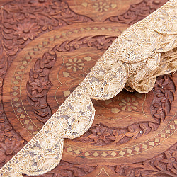 【各色あり】 チロリアンテープ　メーター売 - 金糸が美しい　更紗模様のゴータ刺繍〔幅:約3.5cm〕 - 庭園の商品写真