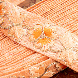 チロリアンテープ　メーター売 - 金糸が美しい　更紗模様のゴータ刺繍  〔幅:約2.5cm〕 −三葉 - サブ2