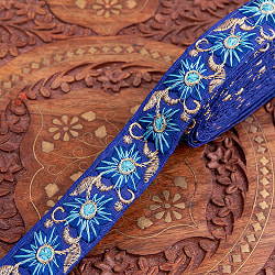 チロリアンテープ　メーター売 - 金糸が美しい　更紗模様のゴータ刺繍  〔幅:約2.5cm〕 −流れ星の商品写真