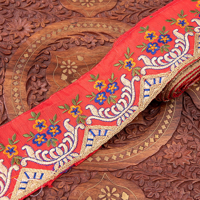 【極太幅7.5cm】 チロリアンテープ　メーター売 - 金糸が美しい　更紗模様のゴータ刺繍 -庭園 8 - 1：赤