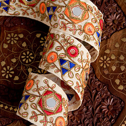 約9m チロリアンテープ ロール売  〔各色あり〕チロリアンテープ - 金糸が美しい　ミラーワーク刺繍〔幅:約6.5cm〕 - サブ2