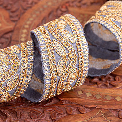 約9m チロリアンテープ ロール売 - 金糸が美しい　更紗模様のゴータ刺繍〔幅:約4.2cm〕 - 飛翔 - サブ4