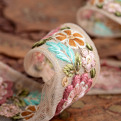 【全6色】チロリアンテープ　メーター売 - 金糸が美しい　　更紗模様のゴーダ刺繍〔幅:約3.7cm〕 - レトロフラワー - サブ5