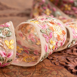 【全3色】チロリアンテープ　メーター売 - 金糸が美しい　　更紗模様のゴーダ刺繍〔幅:約5.5cm〕 - マルチカラーのフラワー刺繍 - サブ5