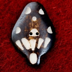 水牛の角ボタン[5個セット] - 約4cm ×約3cmきのこ - サブ2