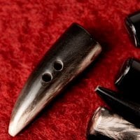 水牛の角ボタン[5個セット] - 約3cm角