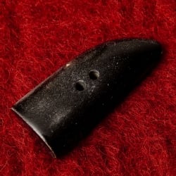 水牛の角ボタン[5個セット] - 約4.5cm×約2cm太角 - サブ2
