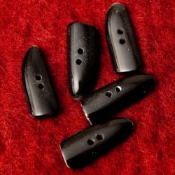 水牛の角ボタン[5個セット] - 約3.5cm×約1.2cm小角 - サブ5