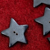 水牛の角ボタン[5個セット] - 約3.5cmスター