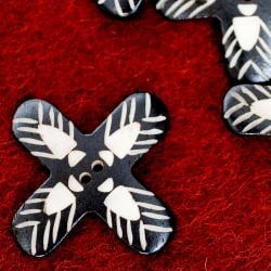 【自由に選べる3セット(合計15個)】水牛の角ボタン[1セット5個]  - サブ3