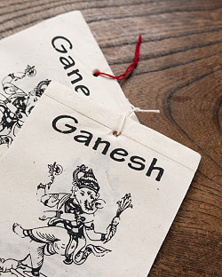 【2026年度版】手のひらサイズのネパールのカレンダー ガネーシャ - サブ5