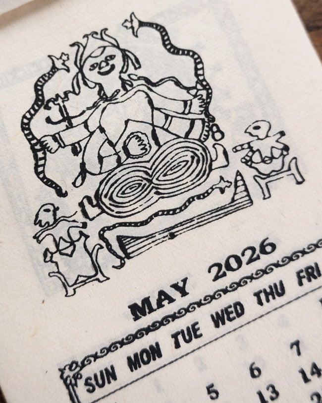 【2026年度版】手のひらサイズのネパールのカレンダー Aripan 3 - ネパールならではのほっこりした意匠です。