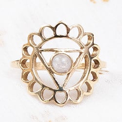 天然石が入ったチャクラリング　ヴィシュダ - サブ2