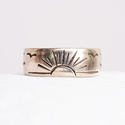 【全2種】重ね付けできるチベタンリング　太陽、ブッダアイ　【フリーサイズ】 - サブ3