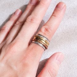 〔アソート〕くるくる回る　インド占星術のリング 指輪 回転リング3連(ID-CPRG-331)