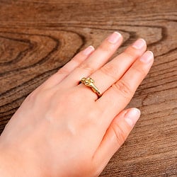 ハンドシェイクのゴールドリング - サブ5