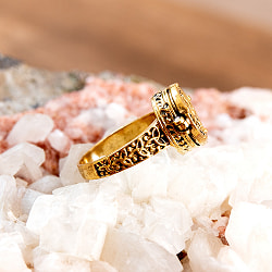 美しさに隠された秘密　ペンタグラムのシークレットリング - サブ3