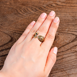 【安心のフリーサイズ】まんまるおめめがキュートなおさかなリング - サブ5