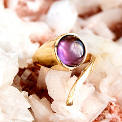 【安心のフリーサイズ】インド伝統　天然石のゴールドリング - サブ3