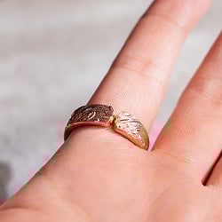 更紗デザイン　インドの純銅製リング 指輪　フリーサイズ(22号以上)　アーユルヴェーダやプージャで人気の銅 - サブ2