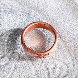 更紗デザイン　インドの純銅製リング 指輪　フリーサイズ(22号以上)　アーユルヴェーダやプージャで人気の銅 - サブ5