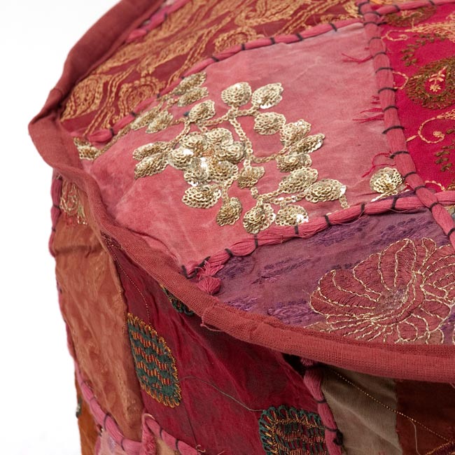 インド・プフ パッチワーク円筒形クッションカバー - エンジ の通販