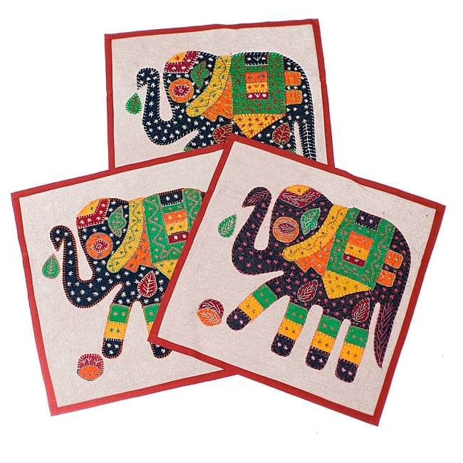 ラジャスタン刺繍のクッションカバー - 象さん【赤】 8 - 全て手作りの為、刺繍の形や色が1点1点異なります。世界に1つの可愛いクッションカバーです＾＾