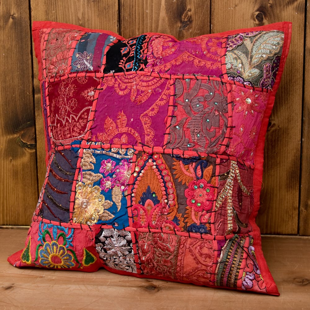 ラジャスタン刺繍】クッションカバー 赤系アソート の通販 - TIRAKITA.COM