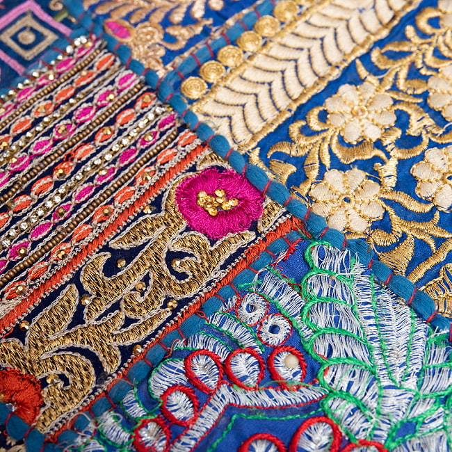ラジャスタン刺繍のクッションカバー 11 - 異国の美しさを感じる事ができます。