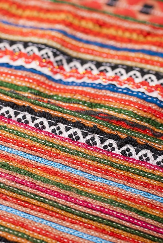 モン族刺繍の高級クッションカバー - オレンジ・茶色系 [クッション同梱品] 5 - 飽きることのない手工芸の芸術ですね。