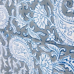 ウッドブロックのペイズリーと花柄クッションカバー - サブ4