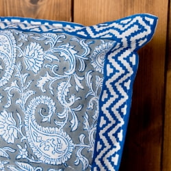 ウッドブロックのペイズリーと花柄クッションカバー - サブ5