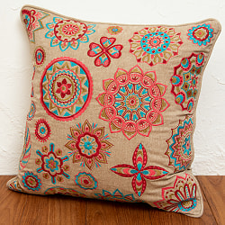カラフルな刺繍 マンダラ柄のクッションカバー - サブ4