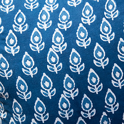 インディゴブルーの伝統藍染め クッションカバー - サブ2