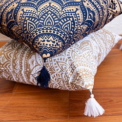 ゴールド曼荼羅プリントのクッションカバー - サブ4