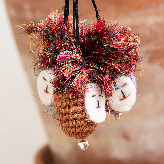 【3個セット】【ネパールのゆるきゃら？】すずたまちゃん 8 - 吊り下げられし者たち