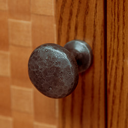 【4個セット】槌目仕上げ アイアンプルノブ ヴィンテージ調 直径2.4cm - サブ4