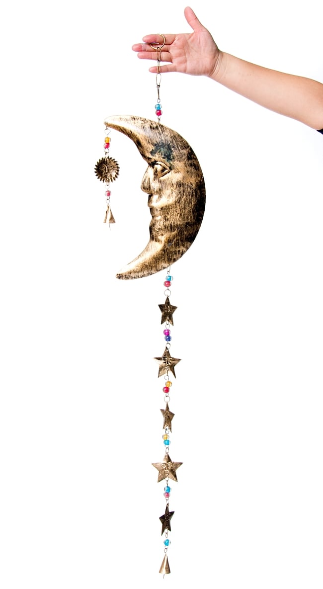  ドアチャイムなどへ！手作りのやさしい音色 インドの銅仕上げベル付きハンギング - 天体チャンドラ〔約100cm〕 2 - 全体写真です ※前回入荷分写真のため多少ビーズが異なります