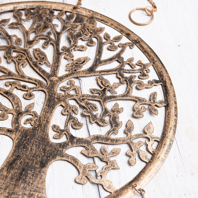  ドアチャイムなどへ！手作りのやさしい音色 インドの銅仕上げベル付きハンギング - 如意樹〔約55cm〕 2 - 拡大写真です