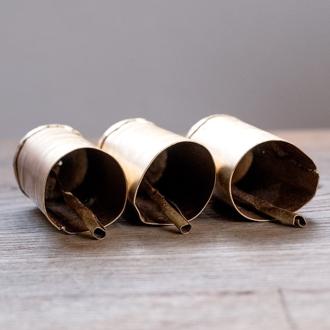 【3個セット】手作りのやさしい音色 インドの銅仕上げベル-【3.5cm*9cm】 9 - 歪みも個性としてお楽しみください