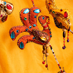 インドのビーズとスパンコールのベル - 孔雀 - サブ2