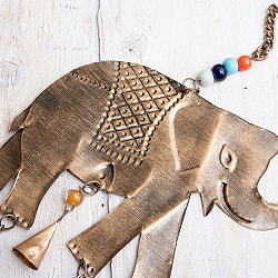  ドアチャイムなどへ！手作りのやさしい音色 インドの銅仕上げハンギング - ぞう2連ゴールド〔約65cm〕 - サブ5