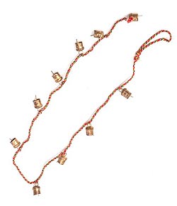 小さいサイズがかわいい！手作りのやさしい音色 インドの銅仕上げカウベル-【1.5cm*1cm*95cm】 - サブ4