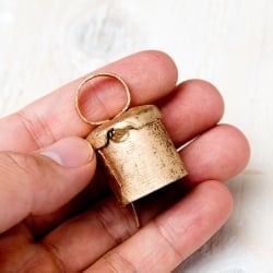 【3個セット】手作りのやさしい音色 インドの銅仕上げベル-【2cm*2.5cm】 - サブ5